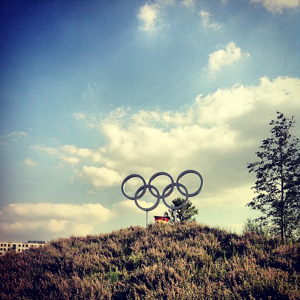 Meanwhile at the #olympic village... #london