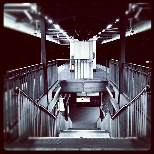 #london #underground #station #tube #empty #bw