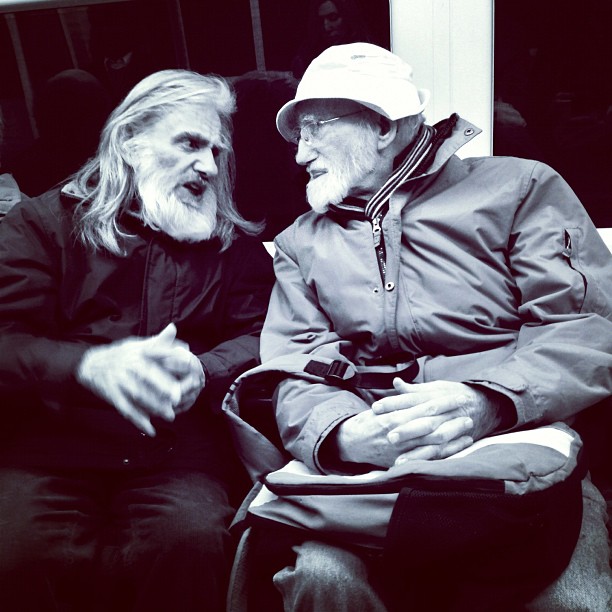 Клёвые старики. #people of #london #underground #tube #bw #instagood #instagramhub #iphoneonly