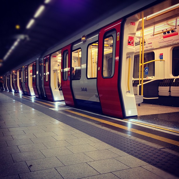 #empty #train. #london #tube #underground #iphoneonly #instagood #instamood #webstagram