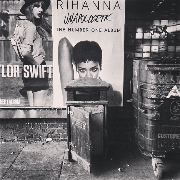 Sorry #Rihanna. But maybe there is some truth in it.. #london #londonpop #london_only #ig_uk #ig_uk #street #streetphoto #streetphotography #streetphotography_bw #igerslondon #igers_london #poster #urban