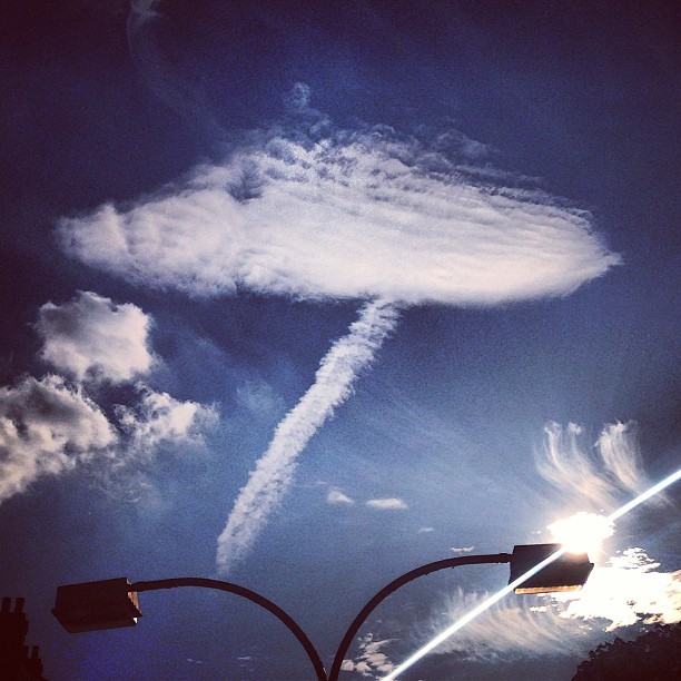 #funky #cloud. I wonder what it might mean.. #london #londonpop #london_only #sky #skyporn