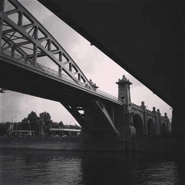 Under the #bridge. #moscow #bw #bnw #bnw_city #blackandwhite #мск #москва