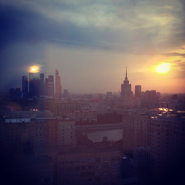 А из нашего окна... #moscow #sunset. #russia #cityscape #мск #москва