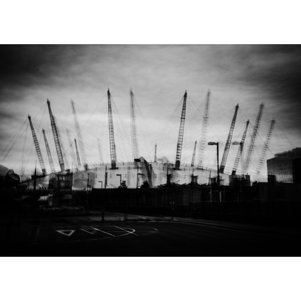 #longexpseries Figure 36. #o2dome#london#londonpop #london_only #ig_uk #ig_london #bnw_city #bnw_london #bw #bnw #blackandwhite #street #streetphoto #streetphotography #streetphotography_bw #igerslondon #igers_london #artsy #art #abstract #o2 #o2arena #modern #longexposure