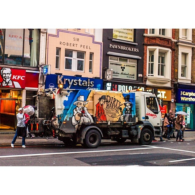 Dirty Harry. #london#londonpop #london_only #ig_uk #ig_london #street #streetphoto #streetphotography  #igerslondon #igers_london #eastlondon