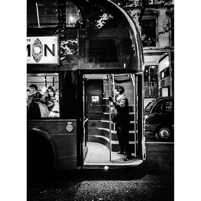 Modern times double decker#london#londonpop #london_only #ig_uk #ig_london #bnw_city #bnw_london #bw #bnw #blackandwhite #street #streetphoto #streetphotography #streetphotography_bw #igerslondon #igers_london #iphoneonly #londonbus