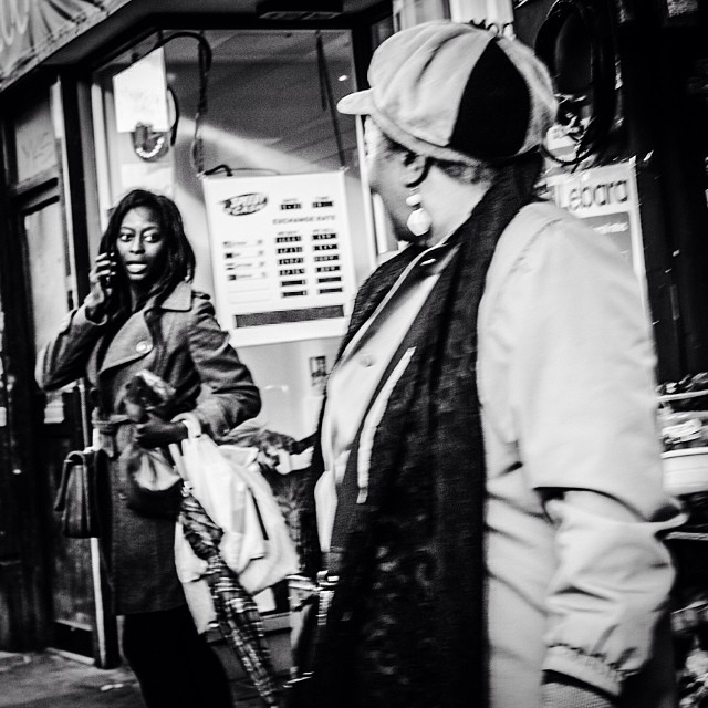 #eastlondon #dblportraitlondon#londonpop #london_only #ig_uk #ig_london #bnw_city #bnw_london #bw #bnw #blackandwhite #street #streetphoto #streetphotography #streetphotography_bw #igerslondon #igers_london #streetshot_london