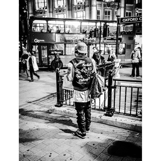 #oxfordstreet #london#londonpop #london_only #ig_uk #ig_london #bnw_city #bnw_london #bw #bnw #blackandwhite #igerslondon #igers_london #street #streetphoto #streetphotography #streetphotography_bw  #iphoneonly