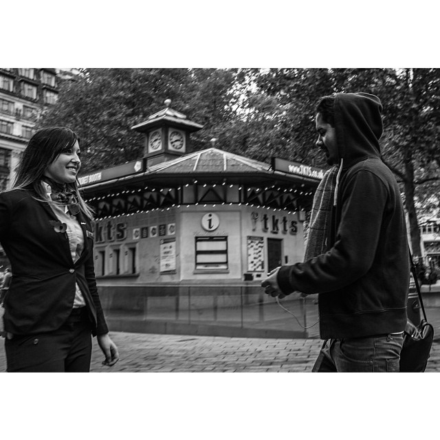 #london#londonpop #london_only #ig_uk #ig_london #bnw_city #bnw_london #bw #bnw #blackandwhite #igerslondon #igers_london #street #streetphoto #streetphotography #streetphotography_bw #x100