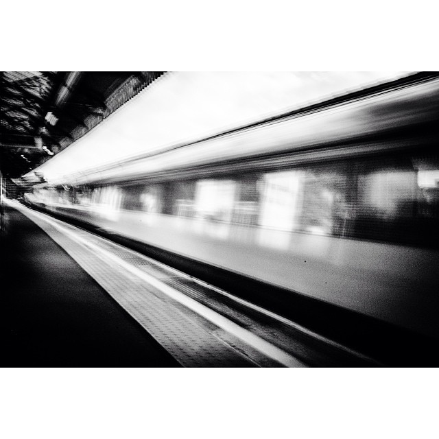 Unstoppable#london#londonpop #london_only #ig_uk #ig_london #bnw_city #bnw_london #bw #bnw #blackandwhite #igerslondon #igers_london #blur #speed#tube #underground #londonunderground #abstract #arty #train