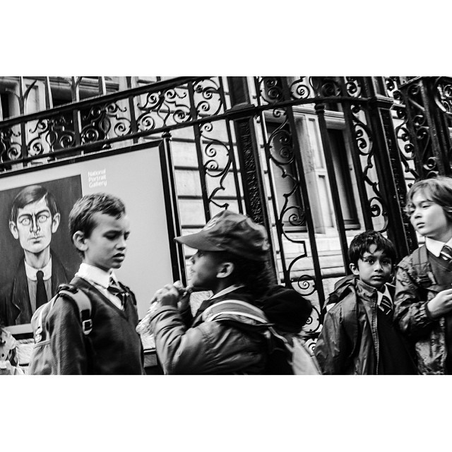 #london#londonpop #london_only #ig_uk #ig_london #bnw_city #bnw_london #bw #bnw #blackandwhite #igerslondon #igers_london #street #streetphoto #streetphotography #streetphotography_bw #x100