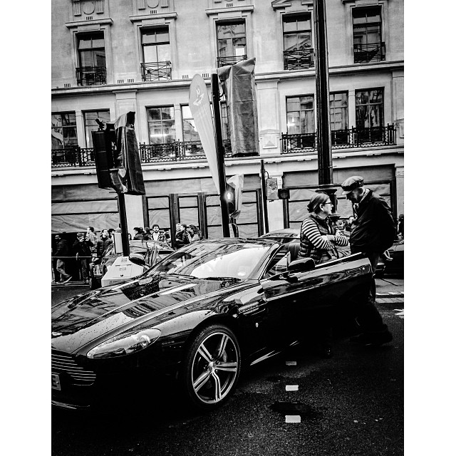 Missus.. Never happy. #london#londonpop #london_only #ig_uk #ig_london #bnw_city #bnw_london #bw #bnw #blackandwhite #igerslondon #igers_london #street #streetphoto #streetphotography #streetphotography_bw #car #iphoneonly