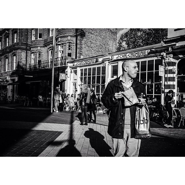 #london#londonpop #london_only #ig_uk #ig_london #bnw_city #bnw_london #bw #bnw #blackandwhite #igerslondon #igers_london #street #streetphoto #streetphotography #streetphotography_bw