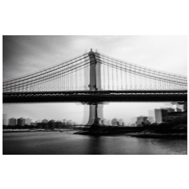 #longexposure of #manhattanbridge. #bnw_nyc #bnw_newyork #bnw_city_architecture #bnw_city #longexpseries #bw #bnw #blackandwhite