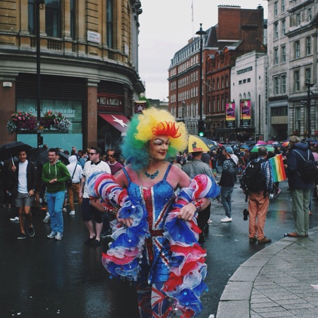 And here comes the #queen#london #londonpop #london_only #ig_london #vsco #pride #londonpride #lom_xzhn