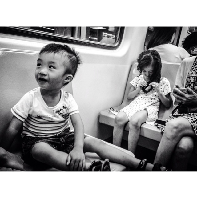 #taipei #taiwan #bnw #bw #blackandwhite #bnw_city #bnw_taiwan #streetphoto #asia #metro #underground
