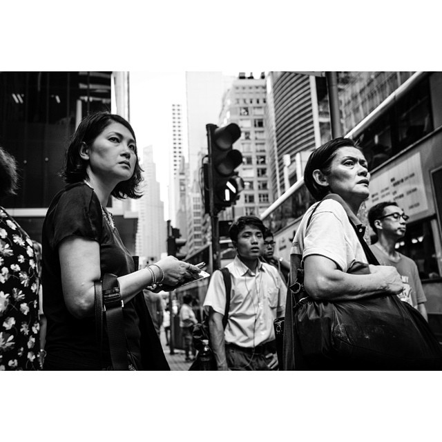 #hongkong #hk #bn_city #bnw_hk #bnw_hongkong #asia #bw #bnw #blackandwhite #street #streetphoto #streetphotography #streetphotography
