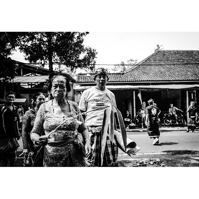 #ubud #bali #asia #indonesia #bnw_city #streetphoto