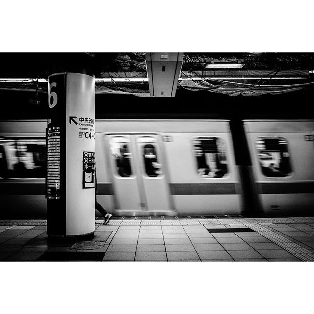 #tokyometro#tokyo #japan #bnw #bnw_city #bnw_japan #bnw_tokyo #bnw_city_underground #fujix #fujix100t #fuji #x100t